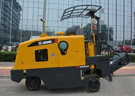 China Máquina hidráulica da remoção do asfalto, máquina de trituração pequena de trituração máxima da profundidade XCMG de 160MM fornecedor