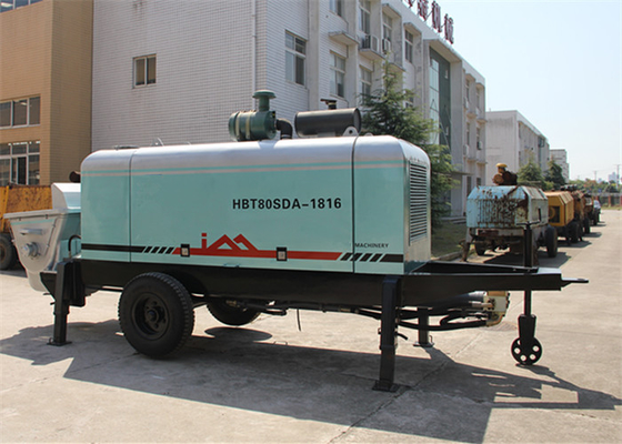 China bomba concreta montada de tubo de entrega de 150M reboque diesel para trabalhos do bombeamento concreto fornecedor
