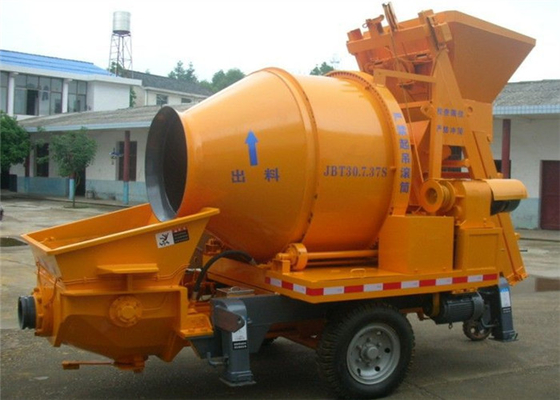 China 350 litros 30CBM pela bomba concreta hidráulica do misturador do caminhão da hora para projetar a construção fornecedor