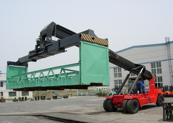 China Diesel de 45 toneladas - empilhador posto do alcance do recipiente com o motor de Cummins M11- C330 fornecedor